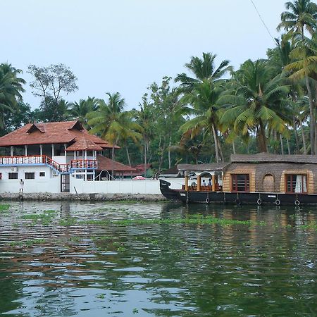 Hotel Chaandhni Lake View Alappuzha Exterior foto